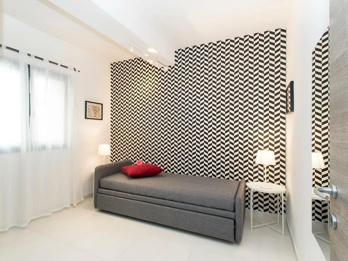 Apartamento Skytower Roma 0*,  Italia